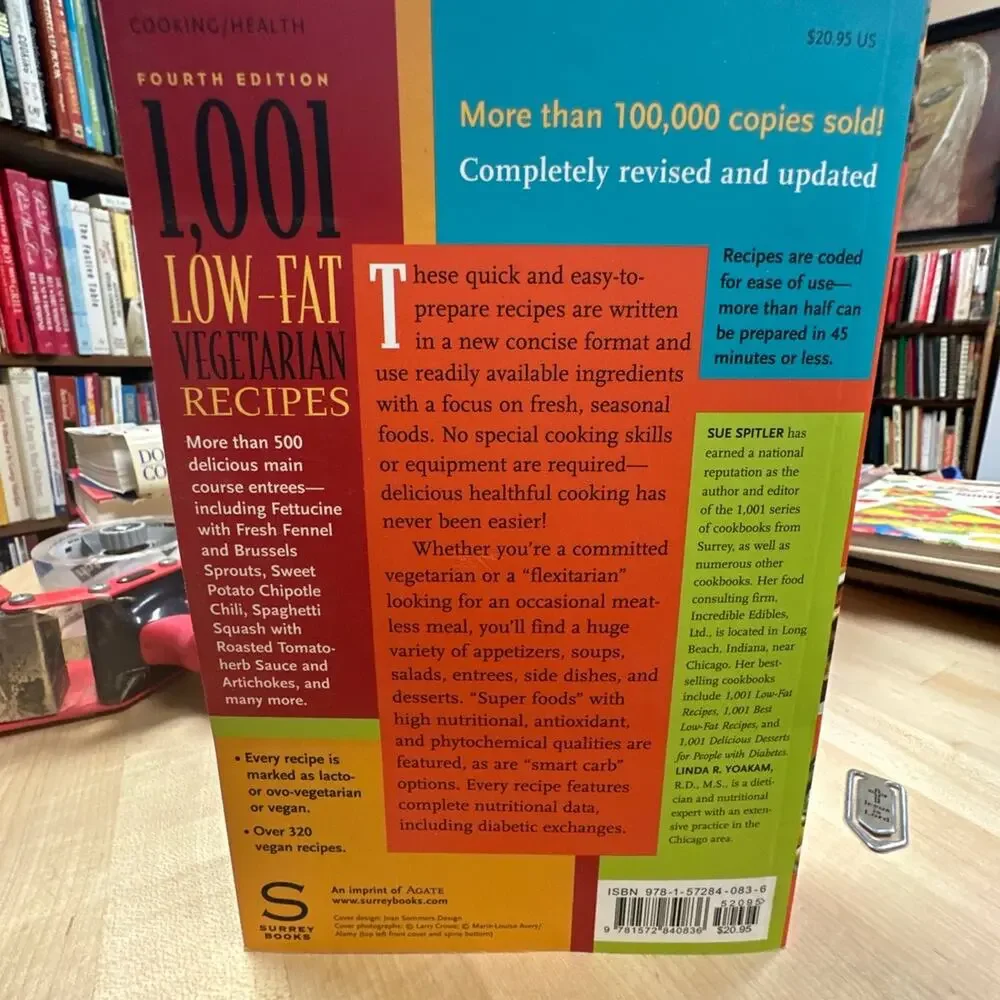 1,001 Low-Fat Vegetarian Recipes Cookbook‎